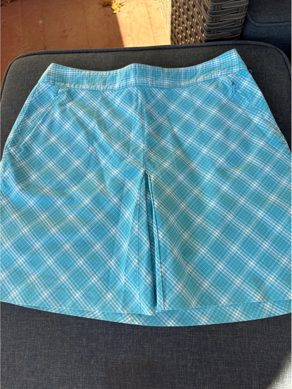 Lady Hagen golf skirt women’s blu and white size 4